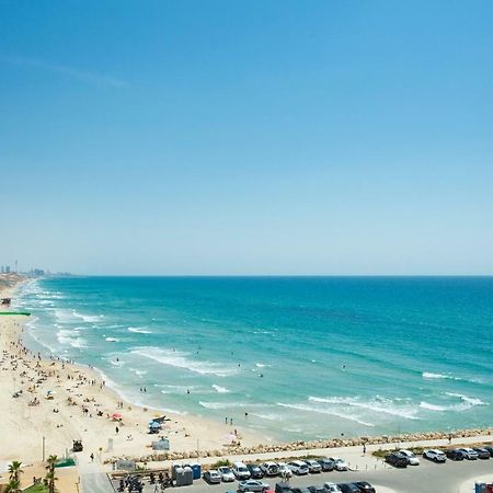 الشقق الفندقية Herzeliaفي  أجنحة أوكينوس بامارينا لاكشري المظهر الخارجي الصورة